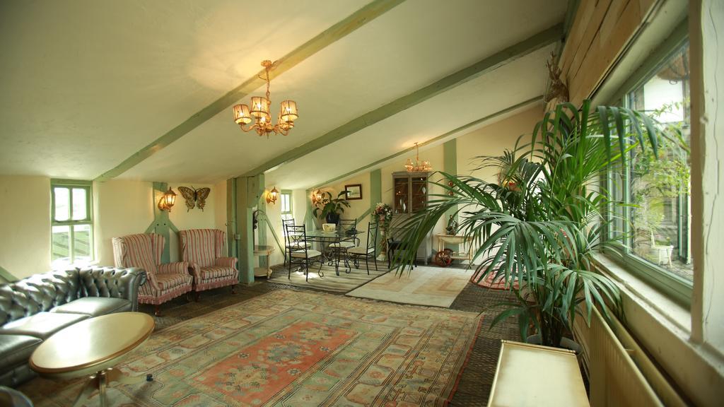 هدرزفيلد The Edge Accommodation الغرفة الصورة